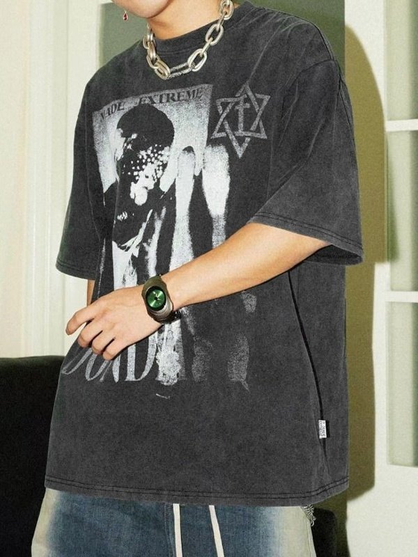 Men's Washed And Distressed Printed Tee-1