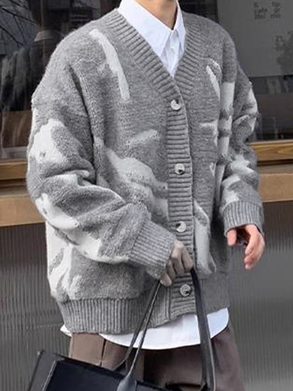 Men's Contrast Color Flocking V Neck Sweater-2