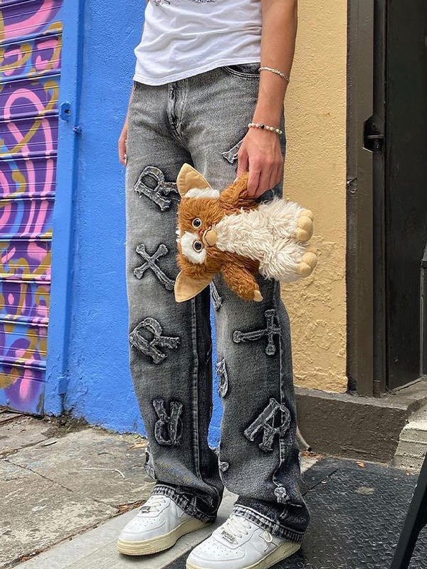 Letter Patch Faded Boyfriend Jeans-5