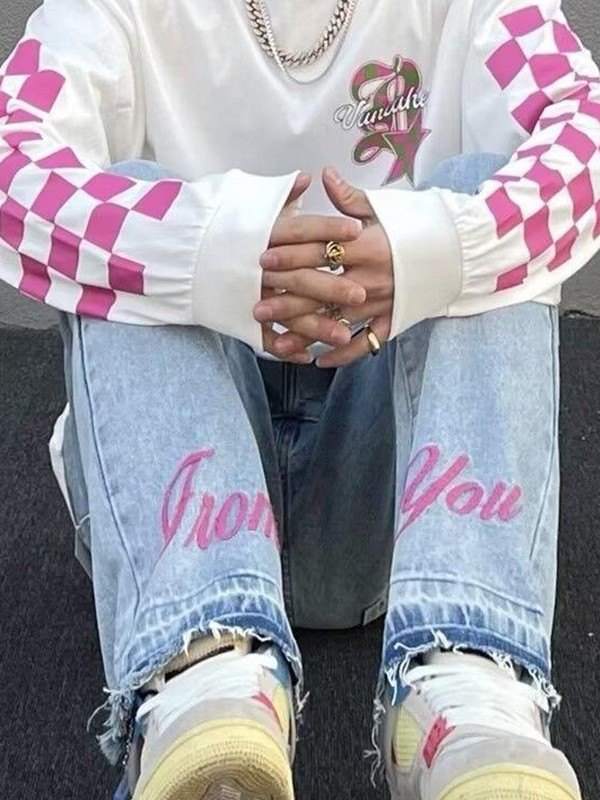 Men's Letter Embroidered Light Wash Loose Jeans-5