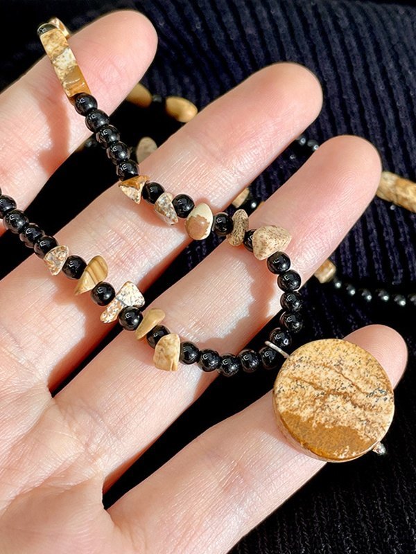 Wooden Disc Pendant Irregular Black Crystal Beaded Necklace-2