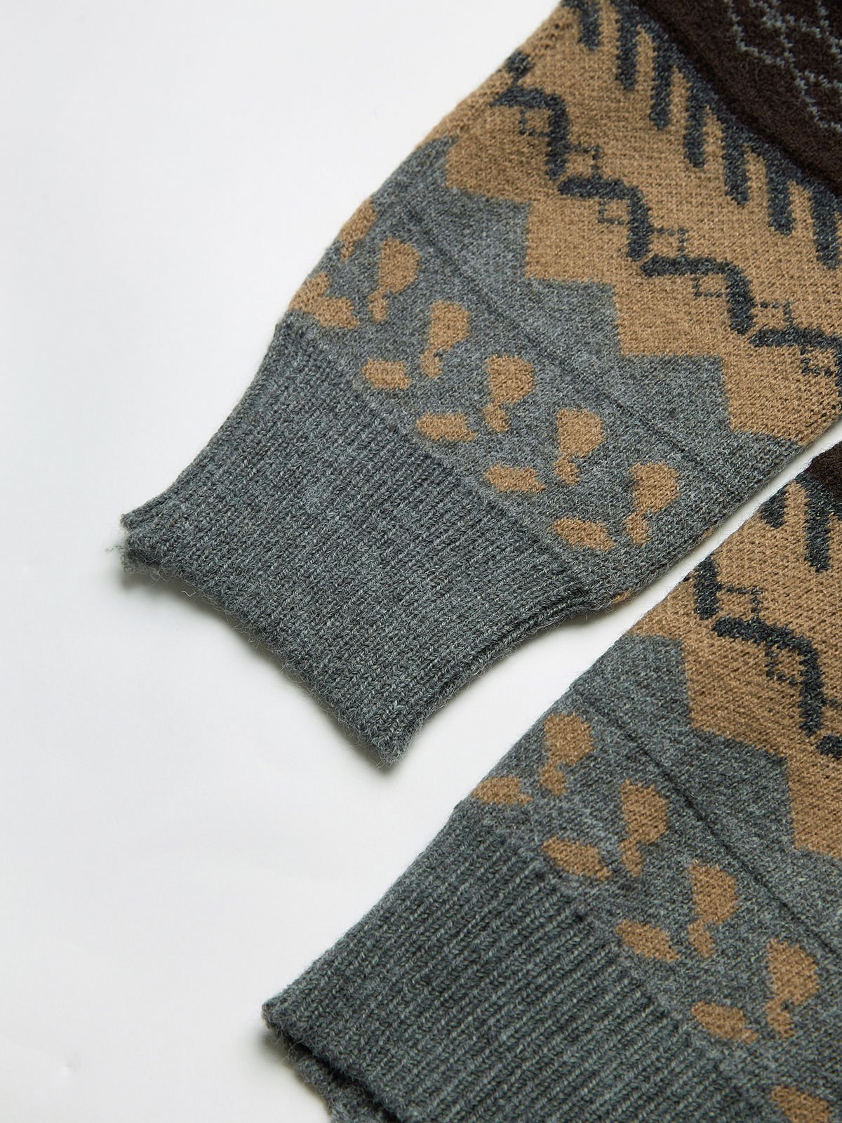 Vintage Jacquard Knit Sweater-7