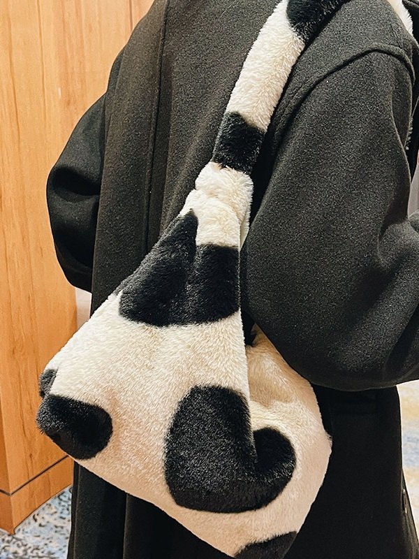 Heart Pattern Fuzzy Shoulder Bag-2